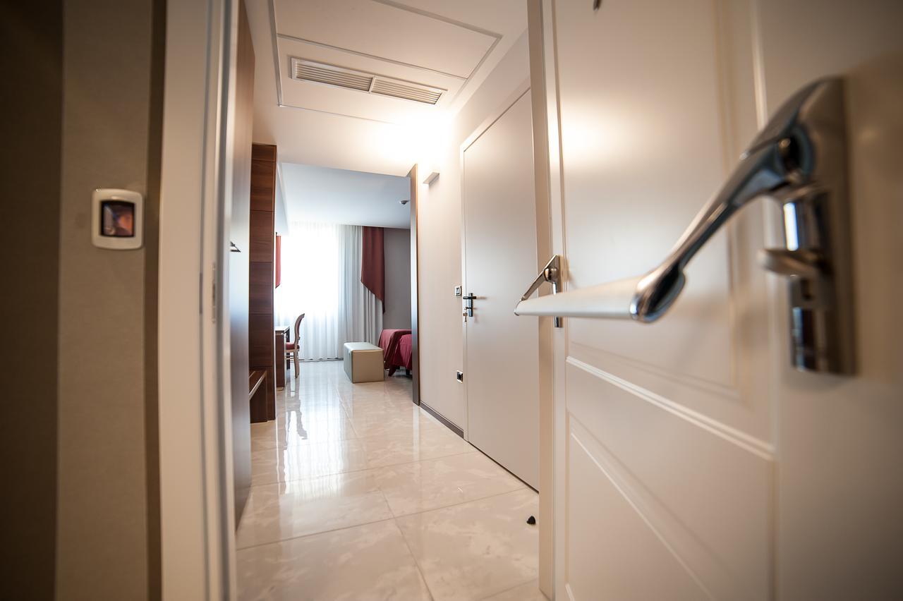 Family Center Hotel Atena Lucana Eksteriør billede